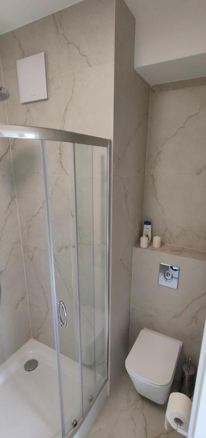 Praga Apartament Apartment วอร์ซอ ภายนอก รูปภาพ