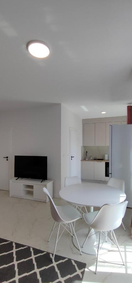 Praga Apartament Apartment วอร์ซอ ภายนอก รูปภาพ